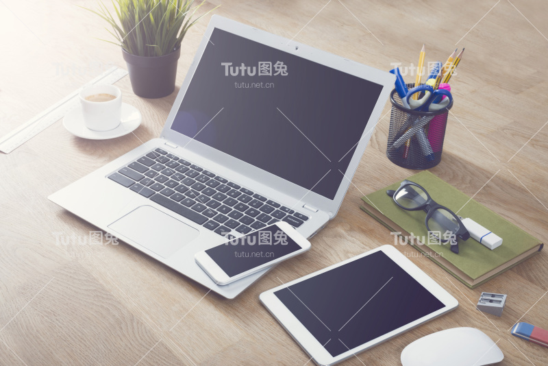 响应设计模型