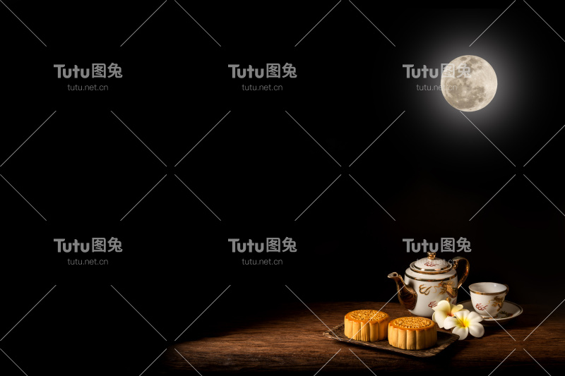 中秋节吃月饼