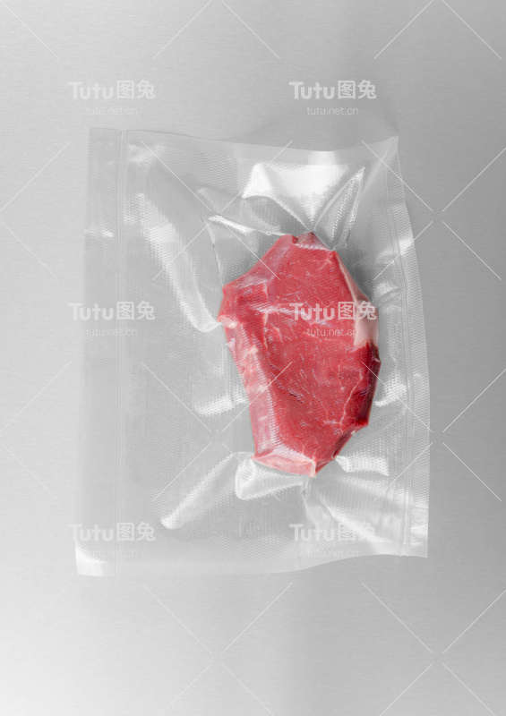 真空密封的菲力牛排