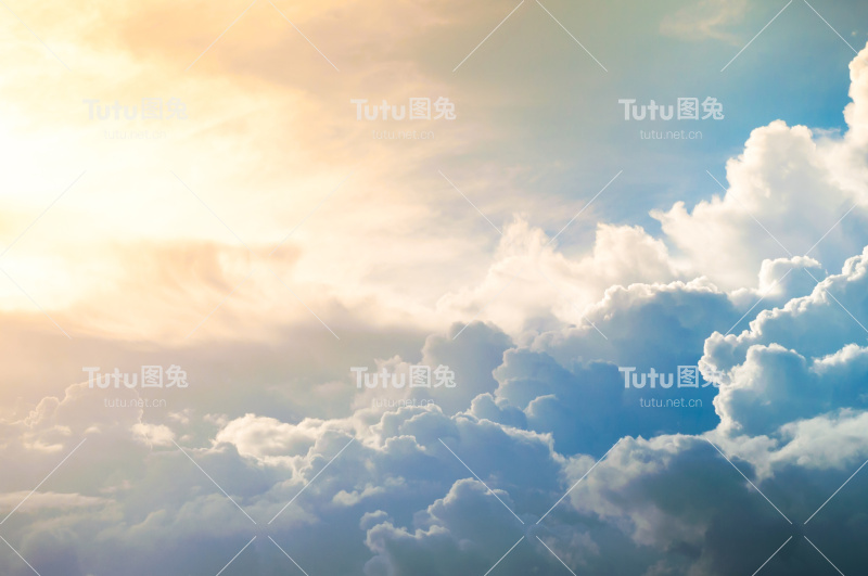 Damatic日落的天空