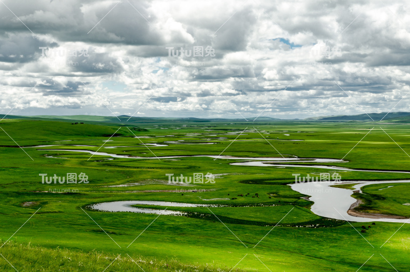 蜿蜒的河流，呼伦贝尔，中国