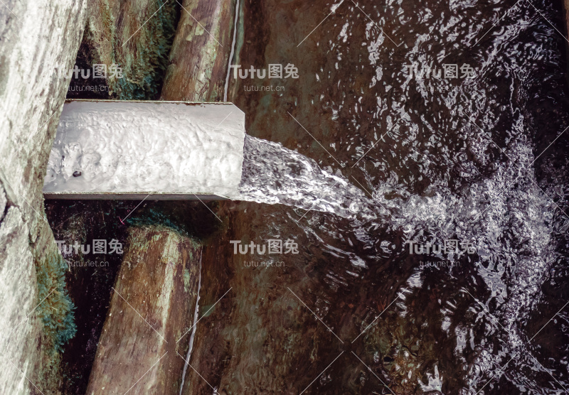 天然洁净水源