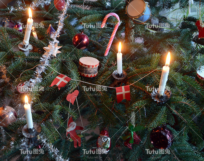 斯堪的纳维亚式圣诞树