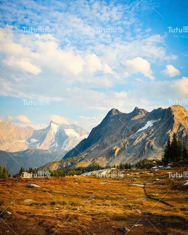 Jumbo Pass - Purcell Mountain秋季景观