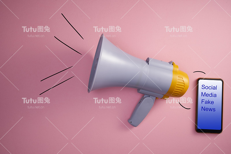 扩音器和手机