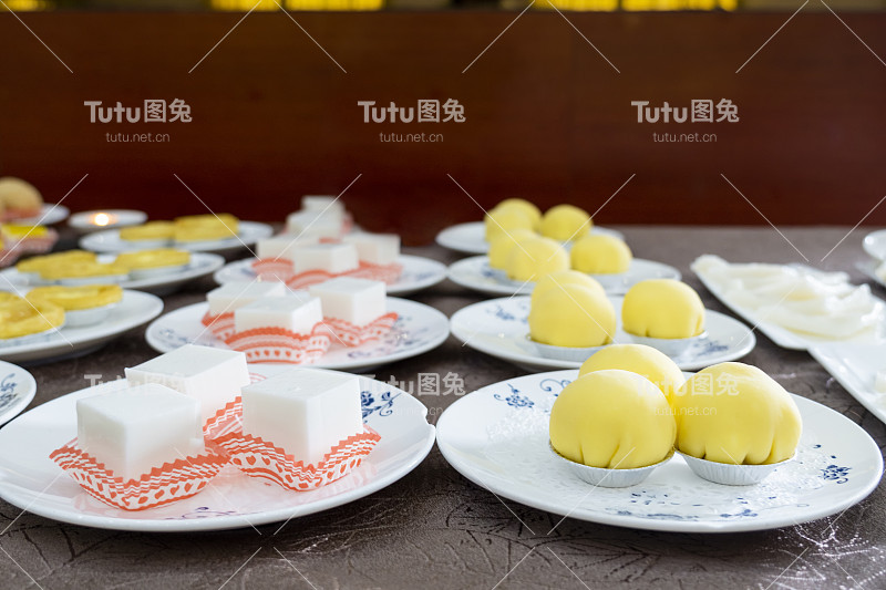 特写广东dum sum等甜面包在餐厅
