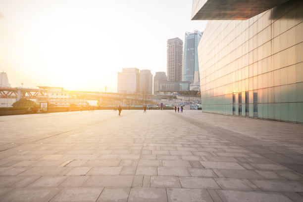 摩天楼商务办公室的窗户