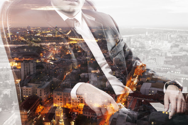 商人和城市的双重曝光