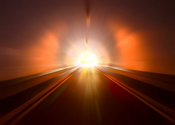 路隧道，夜光照亮