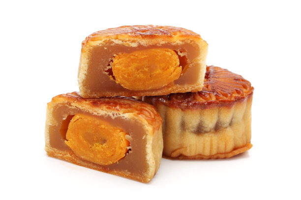 白色背景上的圆圆的中国月饼